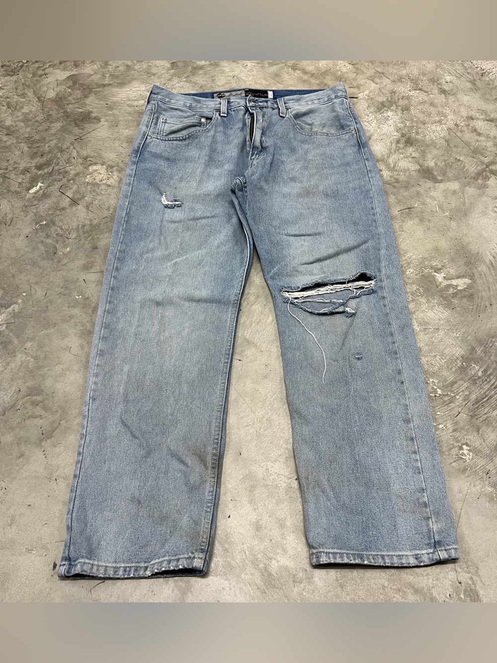 Levis SilverTab Straight Jeans Y2K Men 34x30 Blue Medium Wash Denim Distressed